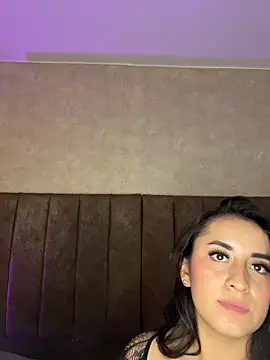 Antonella_Julieta webcam