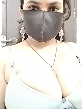 Watch sexyy_nidhii live on EroticFlix - High definition streams