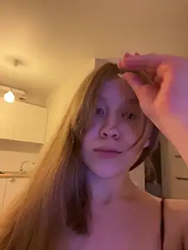 eva_weyne - Eva_Weyne's free webcam - UK Sex Cams