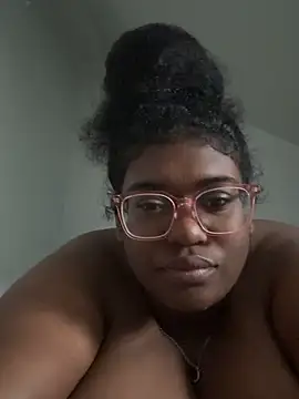 Watch bunbun420247 live on EroticFlix - High definition streams