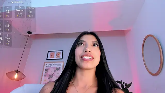 tiffany_low - Tiffany_Low's free webcam - UK Sex Cams