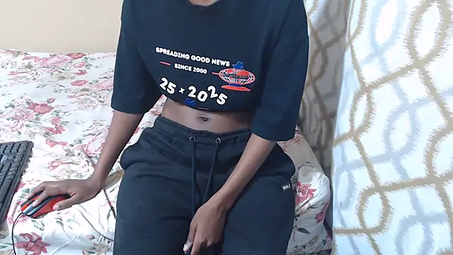 playfulpixie_23 - PlayfulPixie_23's free webcam - UK Sex Cams