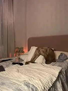 Watch HotLdyllic live on EroticFlix - High definition streams