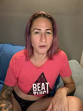 Watch GermanMilfJasmin live on EroticFlix - High definition streams