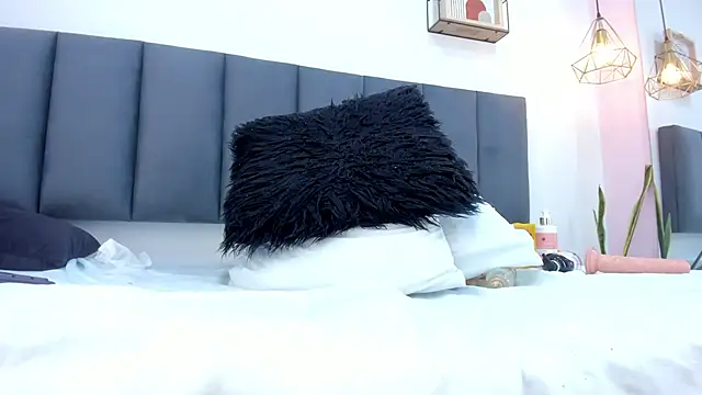 sam_doll_