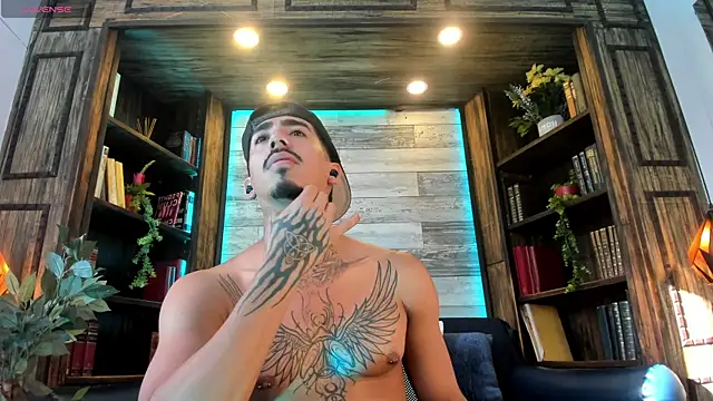 Donovan_Desmond webcam