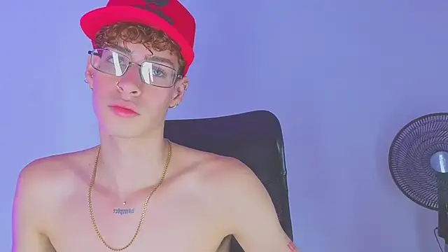 nova_salvatore webcam
