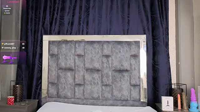 LeoMonnroe webcam