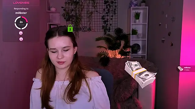 angie_foxy1 webcam