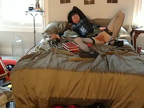 hellokittylapdog (T mature) - I wanna play with myself.