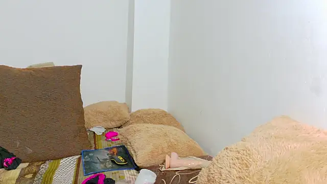 irisconde live sex cam