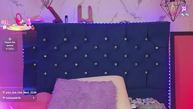 Dakotaa_Johnson