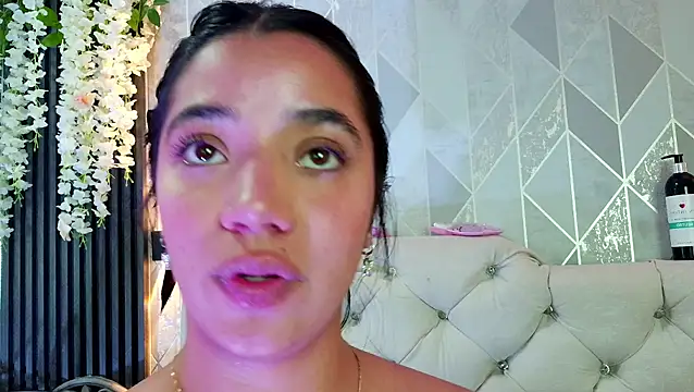 Zaira_bonny webcam