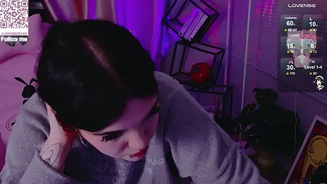 jessicaaddamss (F teen) - 💗tease dildo beetwen boobs video💗