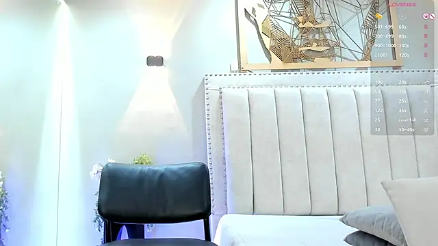 _LaraMom_ webcam