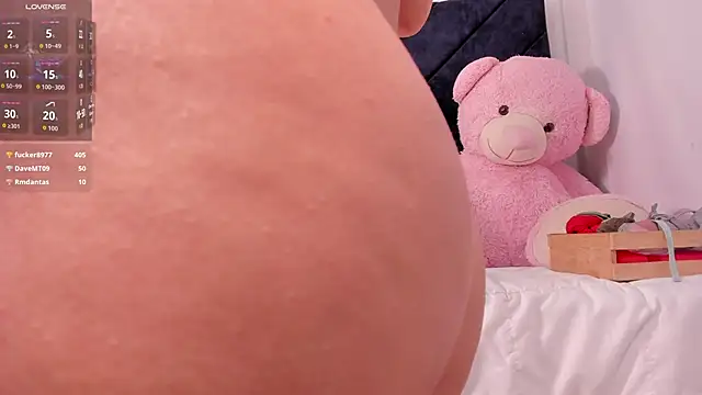 khloe_cutee webcam
