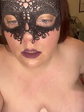 Lolaqueen870 webcam