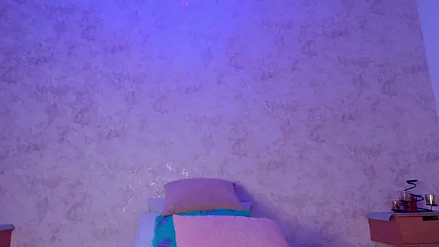 mia_hill1 - Mia_hill1's free webcam - UK Sex Cams