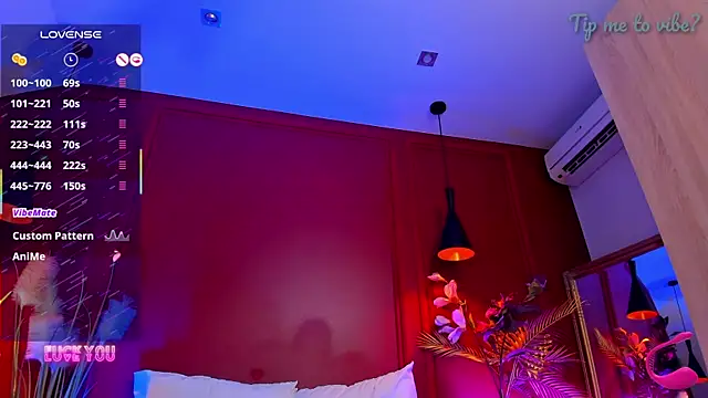 Mayzzie live sex cam