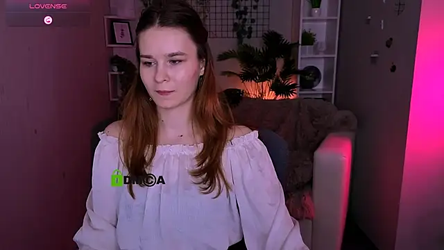 angie_foxy1 live cam on StripChat