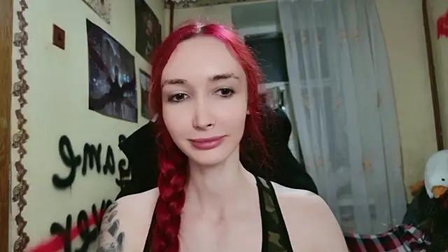 Roxy_Silver webcam