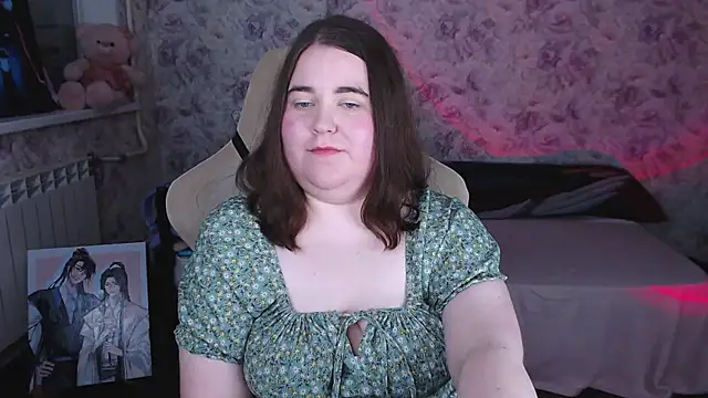 Estelle_Hicks webcam