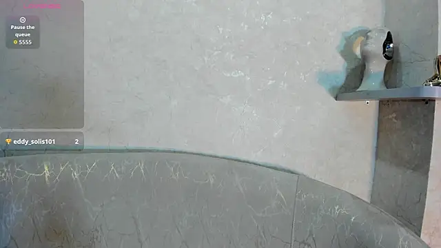 Emmaa_white_ webcam