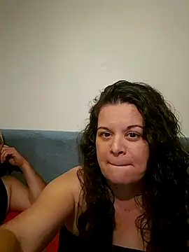 PerleRaree webcam