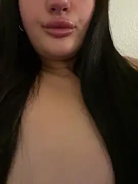 Watch Milana_UK live on EroticFlix - High definition streams