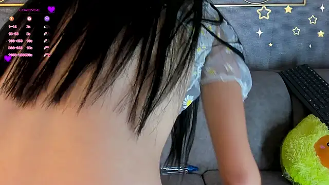 laraa_jeean webcam