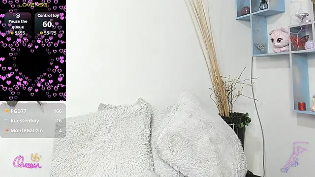 _Victoria_Jones_ webcam