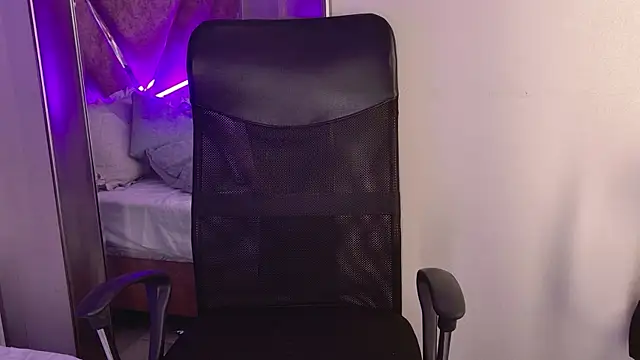 AmmyJones_ webcam