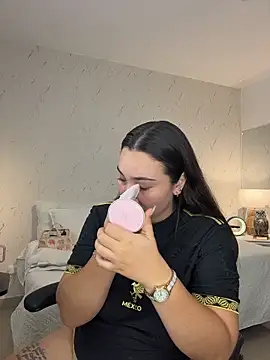 Ava_blue