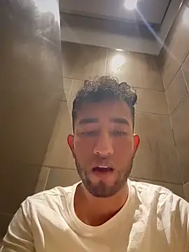 liam_bronw webcam