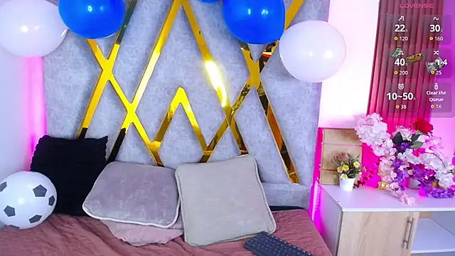 Elizabeth_Evans1 webcam