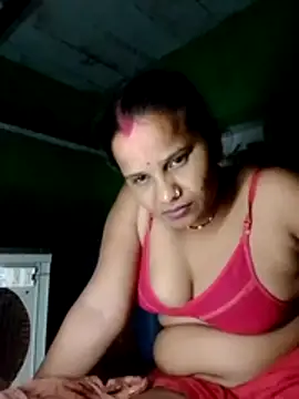 Shivani09900 webcam