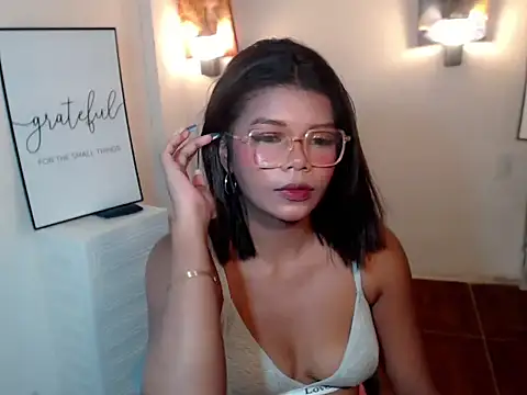 Asian_chicksxx webcam