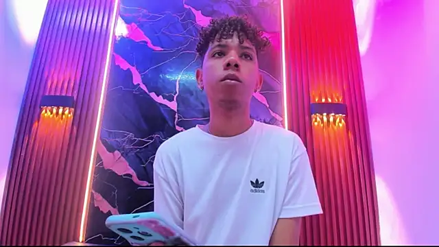 Amers_bigcock webcam