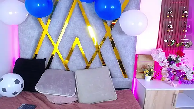 Elizabeth_Evans1 webcam