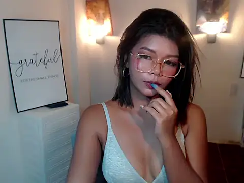 Asian_chicksxx webcam