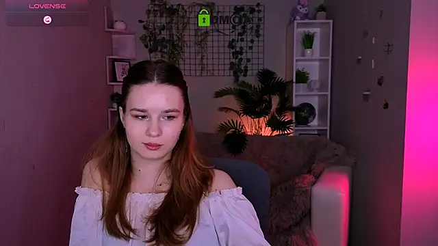 angie_foxy1 live cam on StripChat