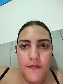 Mia_Hampton webcam