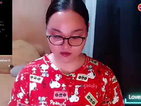 _Lylia webcam