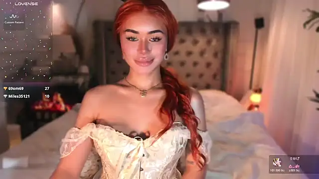 ParisianDoll webcam
