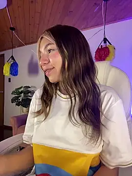 Watch Isabella18_pink live on EroticFlix - High definition streams