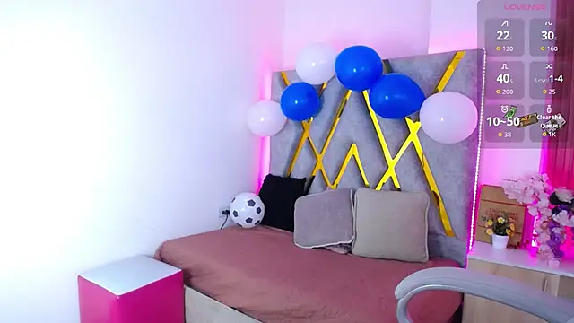 Elizabeth_Evans1 webcam