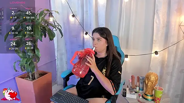 Lia_little18 webcam
