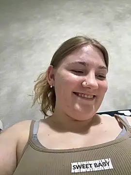 Watch Flowers889 live on EroticFlix - High definition streams