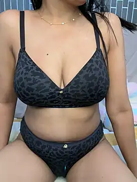 Watch escape_with_me live on EroticFlix - High definition streams