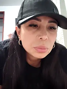 mia_mancinii webcam